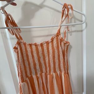 Orange and white striped summer maxi dress 🧡